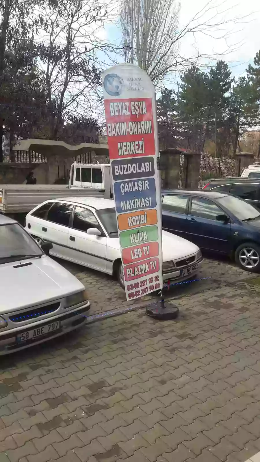 beyaz-esyaci-yelken-bayragi-24