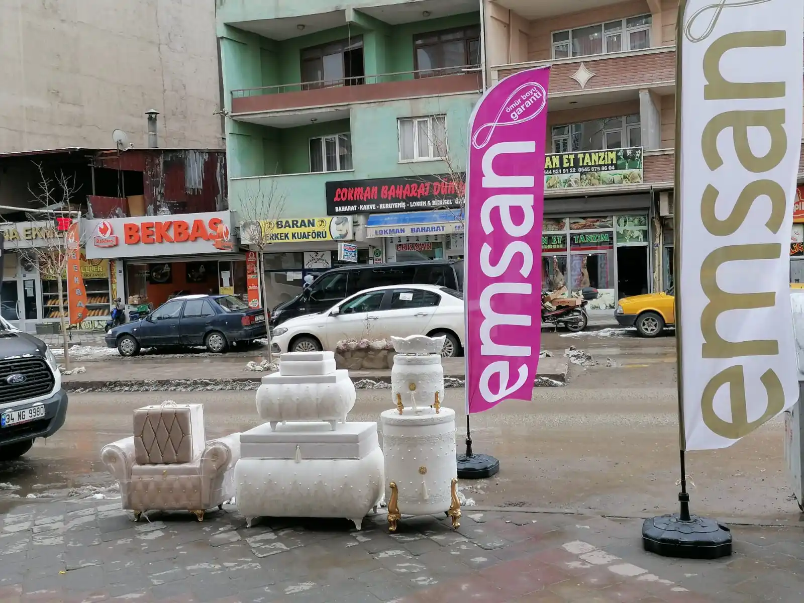 beyaz-esyaci-yelken-bayragi-28